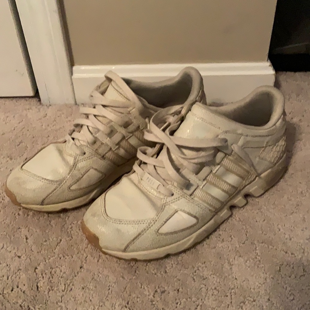 Pusha T snakeskin shoes
